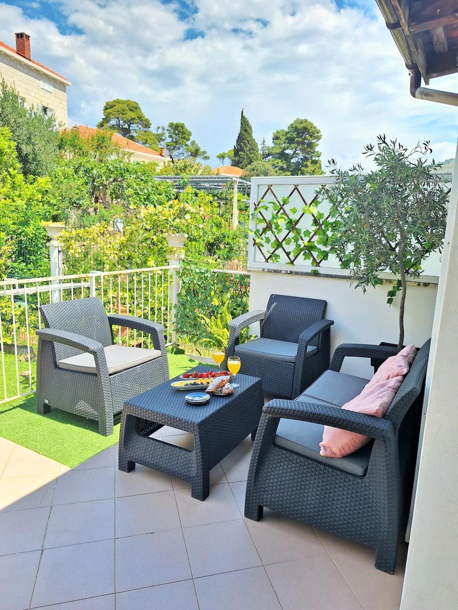 Blue Promenade Apartments Dubrovnik Exterior foto